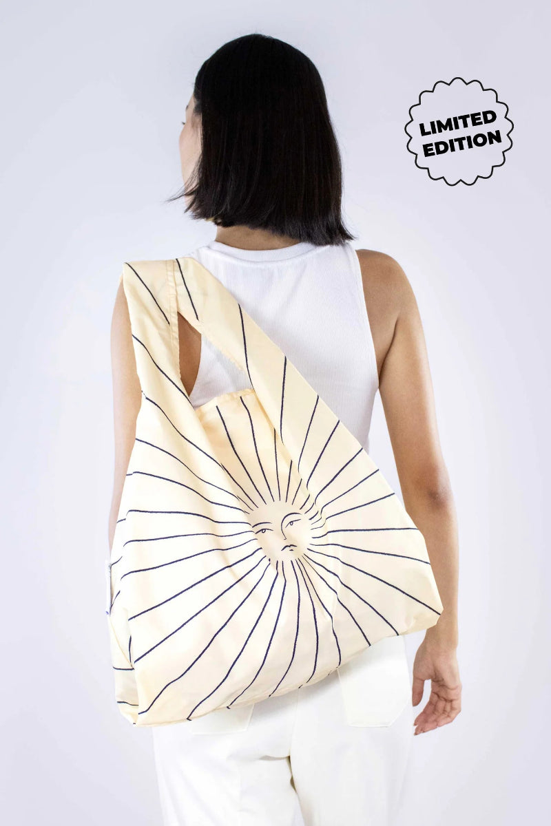 kind bag Kit Agar | Sunbeam Reusable Shopper over the shoulder