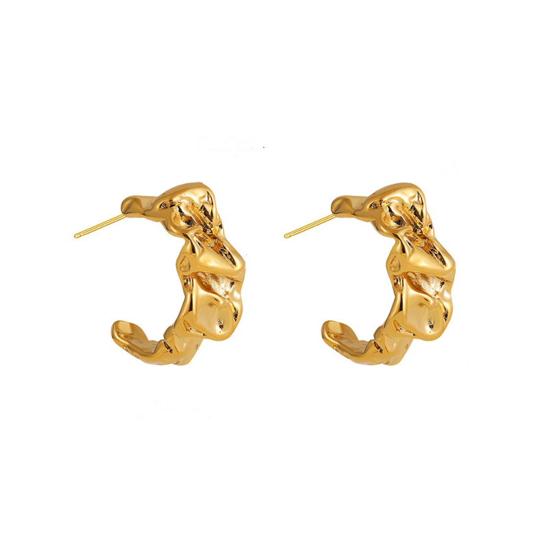 Molten Irregular Curve Earring in Gold