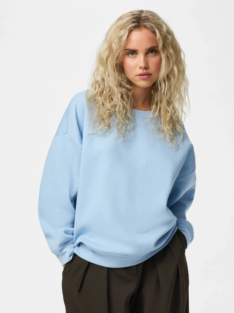 Pieces Chilli Loose Fit Sweat Top on woman