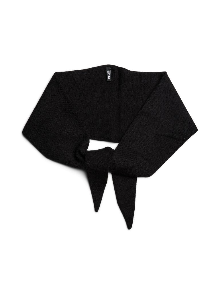 Pieces Komma Triangle Scarf Black folded on a white background