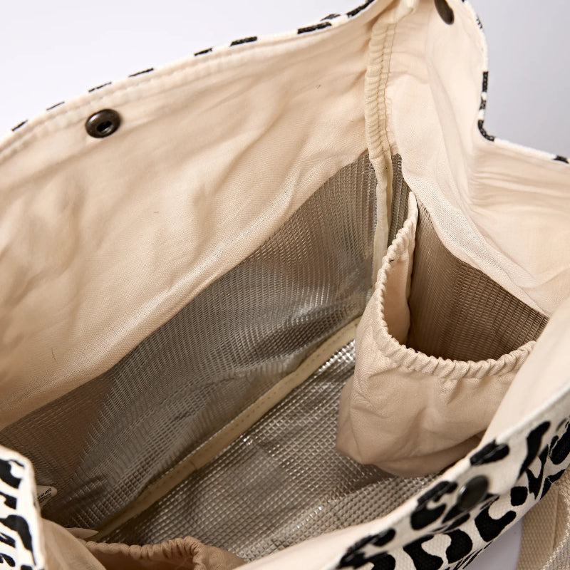 Close-up of a Roka Hampstead lunch bag inside