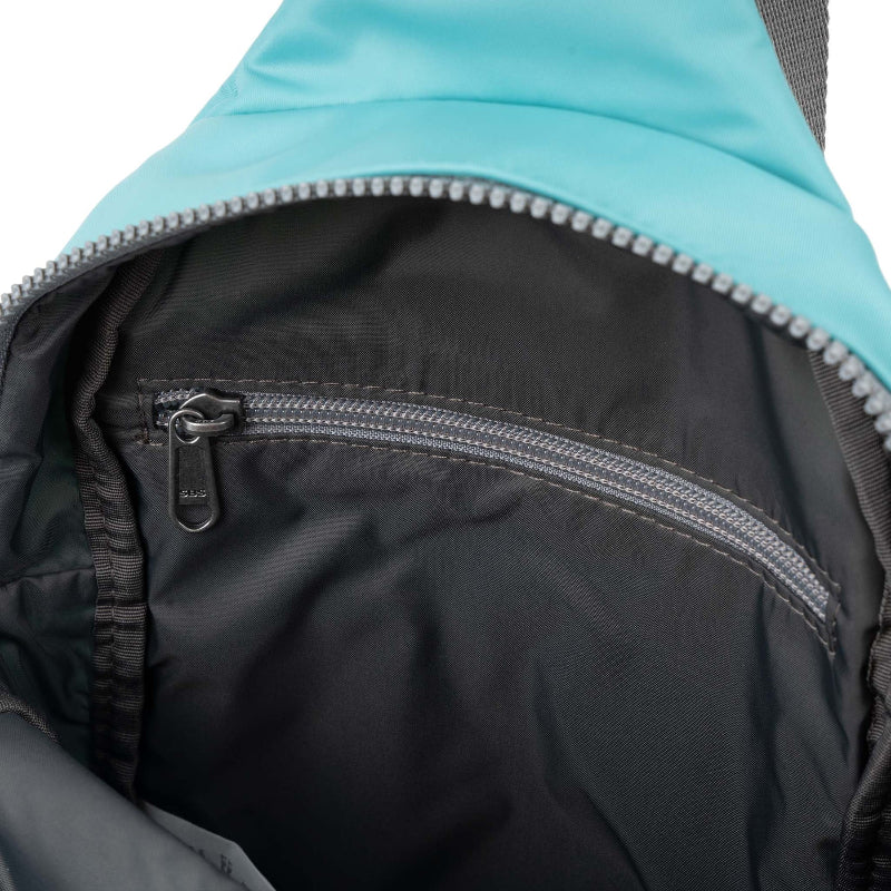 Roka Willesden Large Aquatic Awe Inside