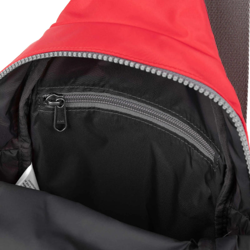 Roka Willesden Large Poppy Inside