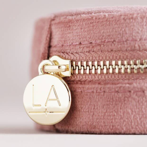Rose Pink Velvet Round Travel Jewellery Case zip detail