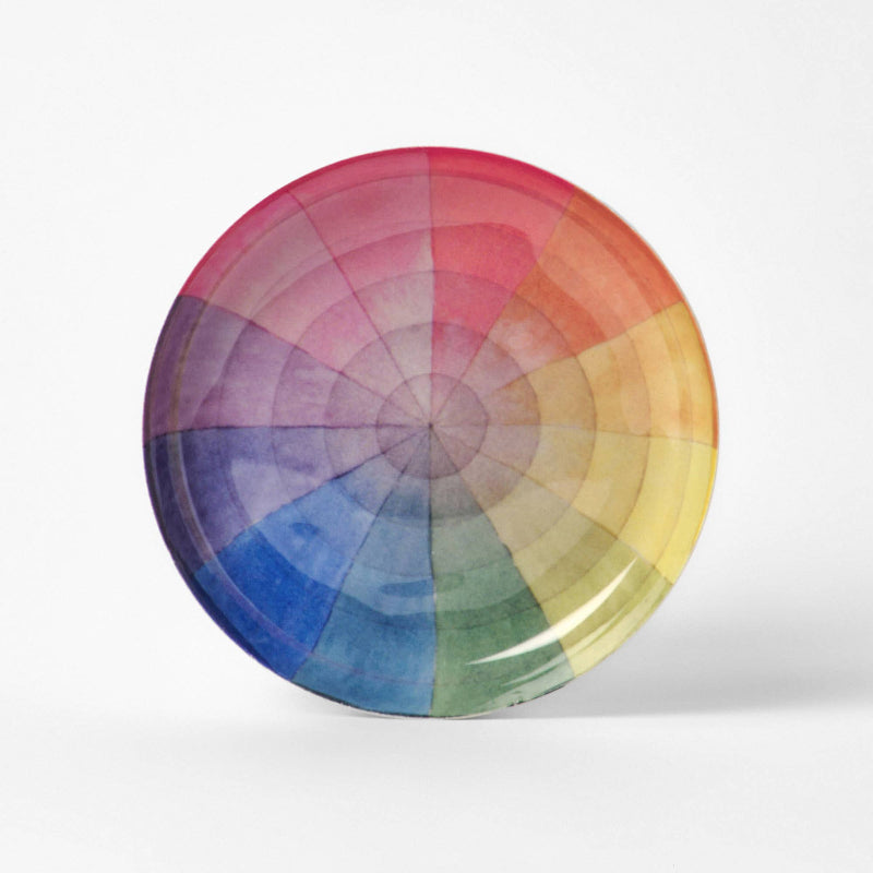 Color wheel with a gradient from red to yellow on a white background