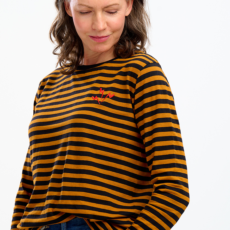 SUGARHILL STRIPED LONG SLEEVE T-SHIRT IN BLACK AND TAN STRIPES
