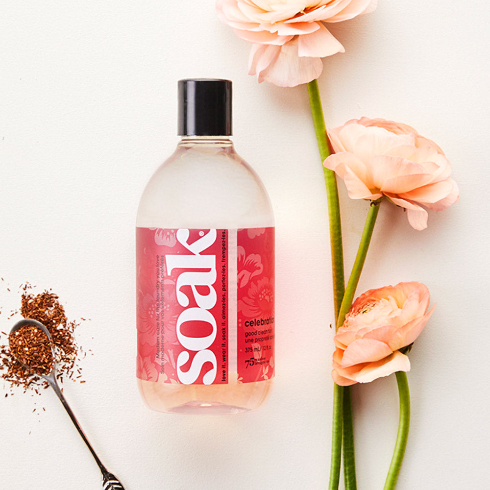 Soak handwash eco laundry detergent celebration