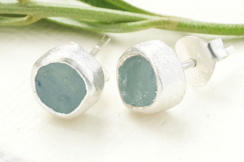 what is the birthstone for march