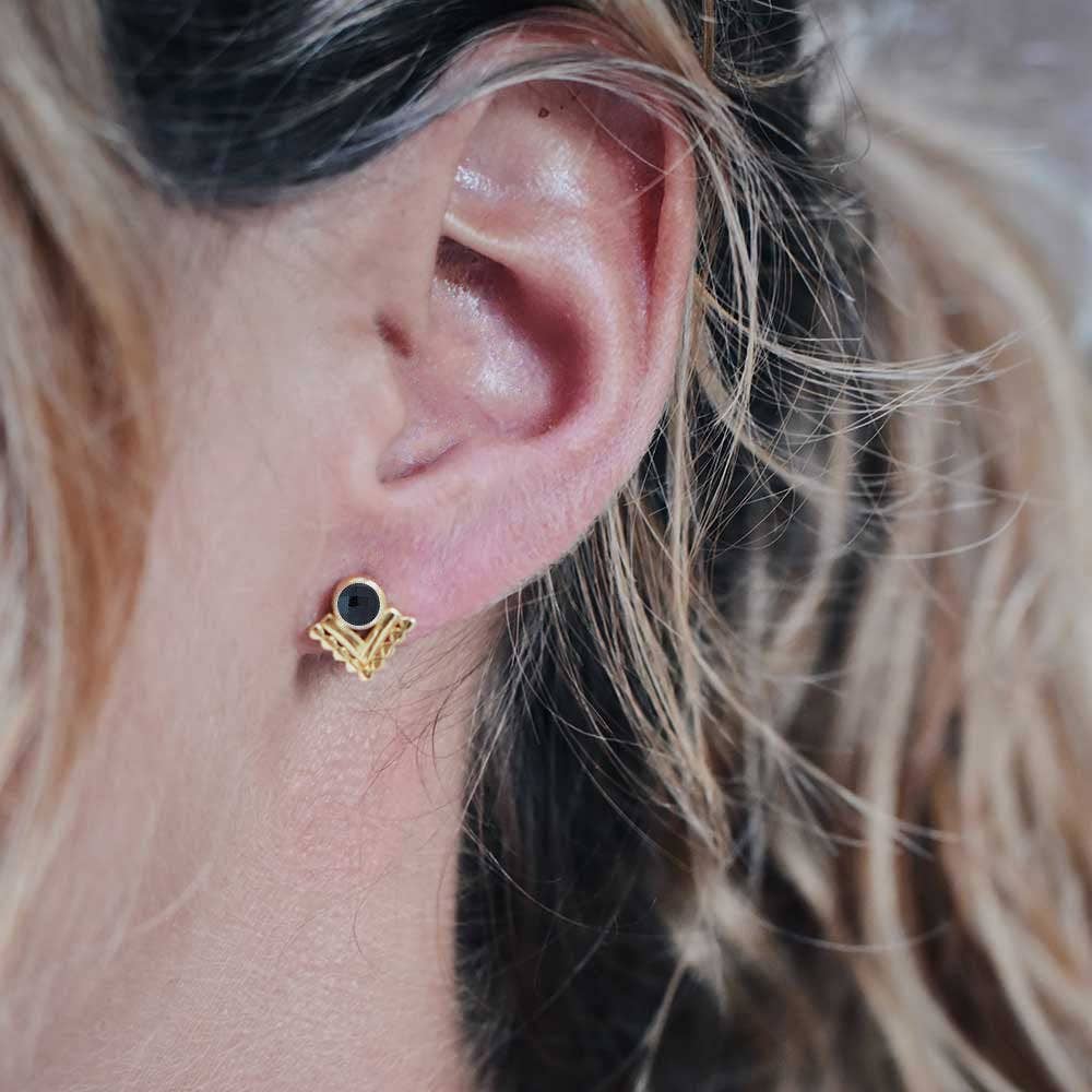 AZUNI BLACK AND GOLD STUD EARRINGS