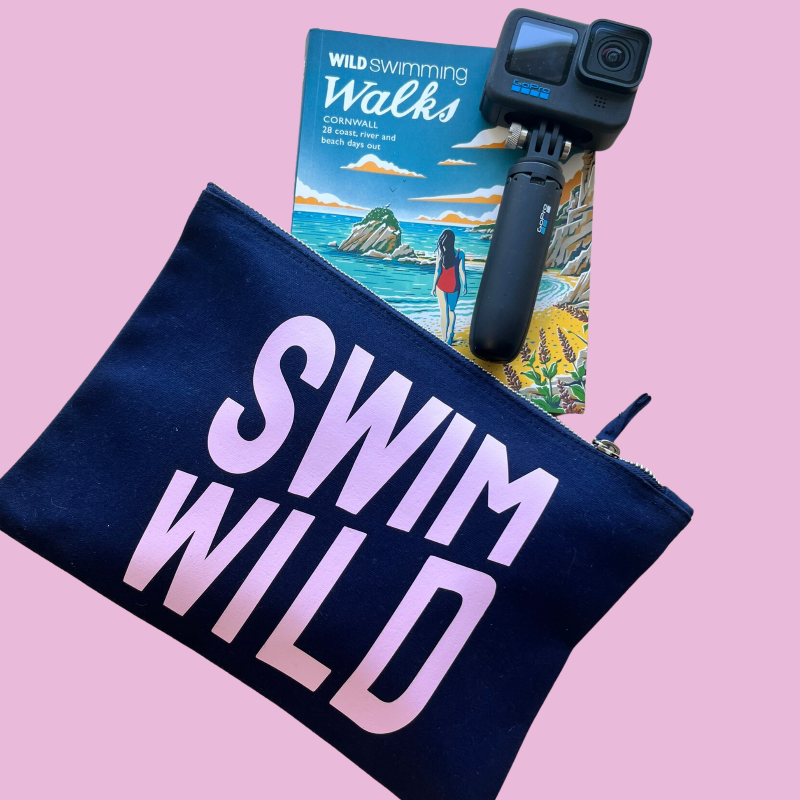 Swim Wild Zip Bag Navy \ Pink 2