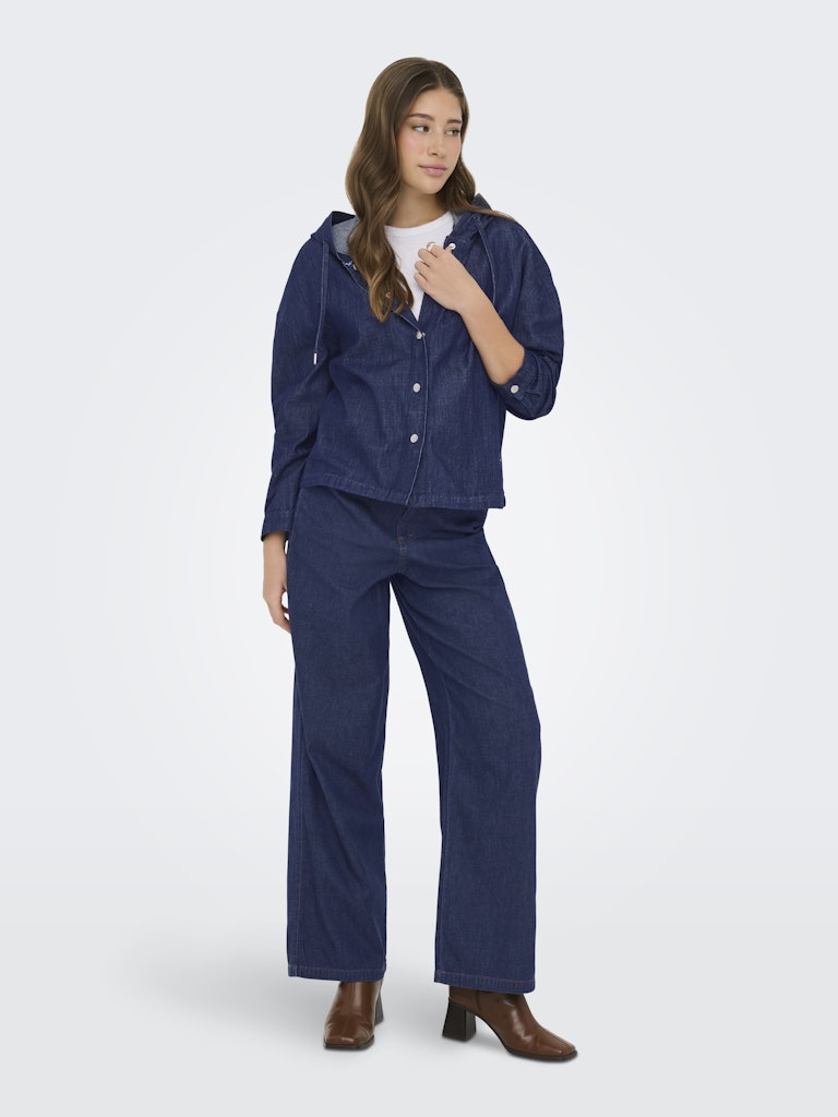 Woman wearing a Only Lizzy Hooded Denim Shirt