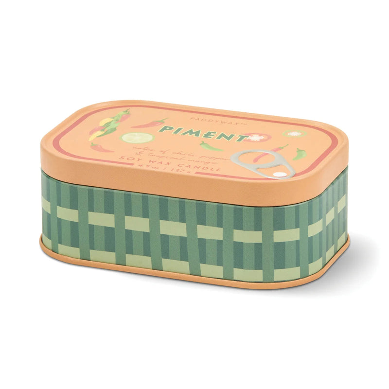 Rectangular tin with a checkered design and 'Piment' text on a white background
