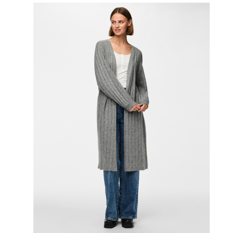 Pieces_Maggy_Long_Grey_Cardigan_model