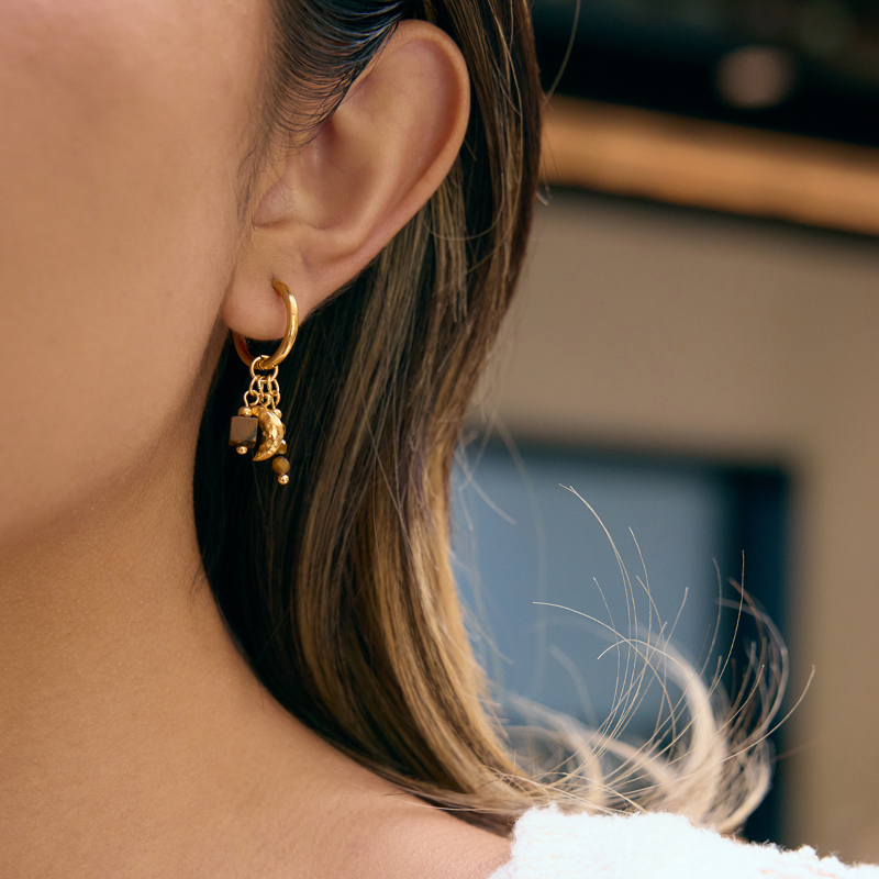 Sun, moon and natural stone pendant earring in brown & gold