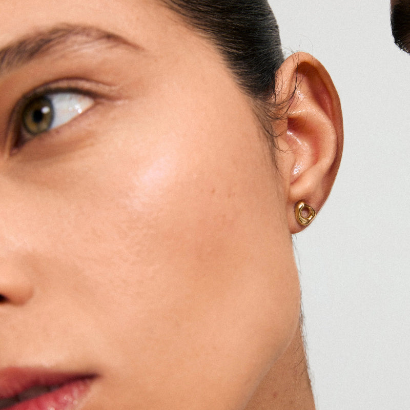 Pilgrim Free Earrings Gold-plated Small on model