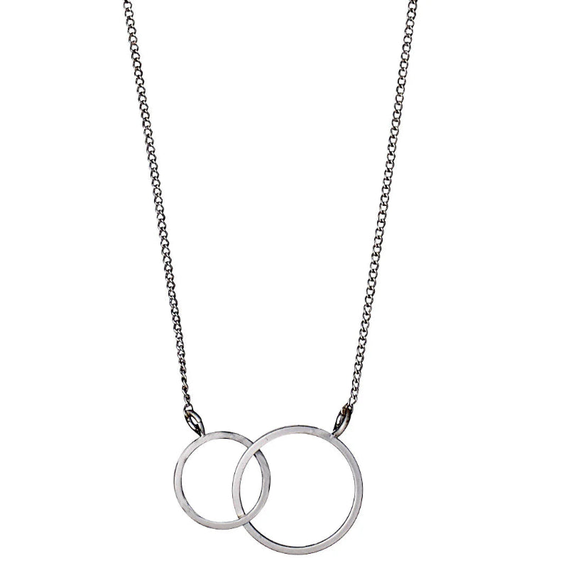 Pilgrim Harper Necklace Silver-plated with interlocking rings on a white background