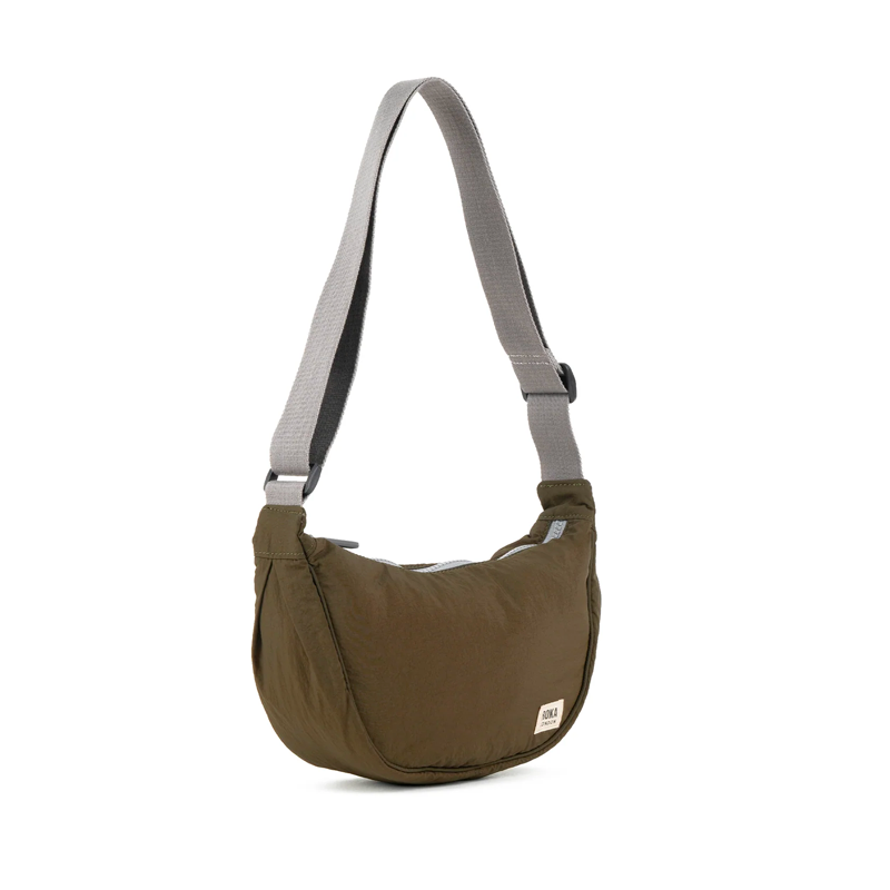 Roka Farringdon bag recysled Taslon moss green