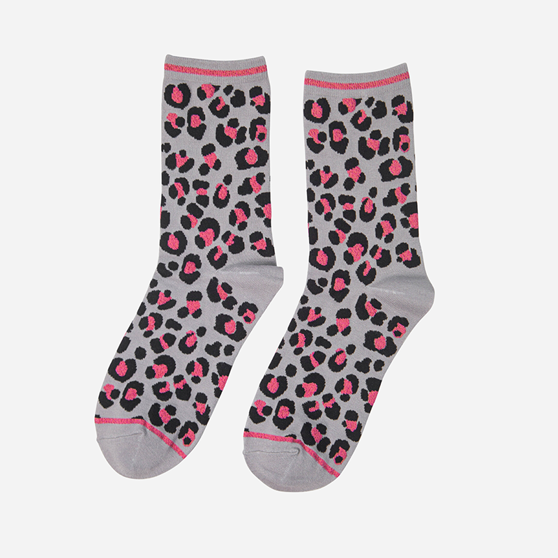 Women's Bamboo Ankle Socks Leopard Print Grey Pink