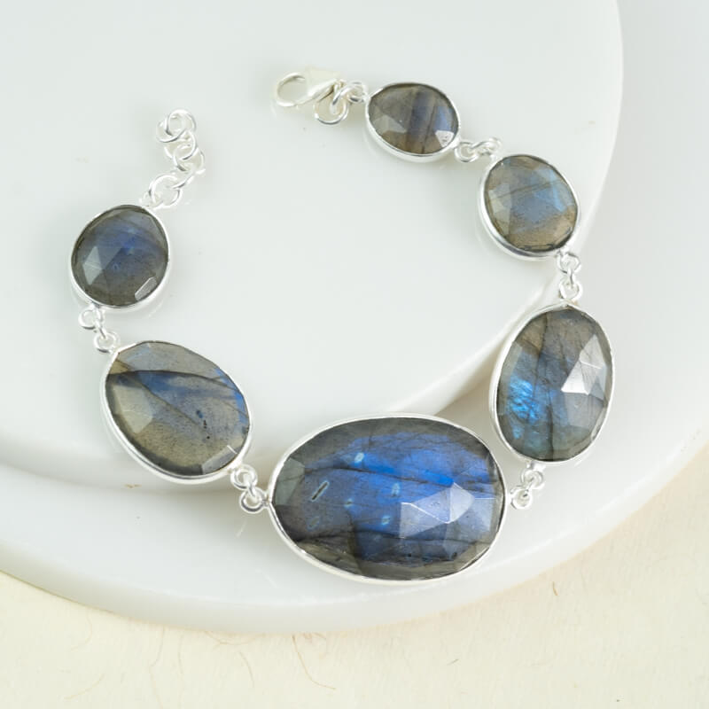 chunky labradorite gemstone bracelet silver